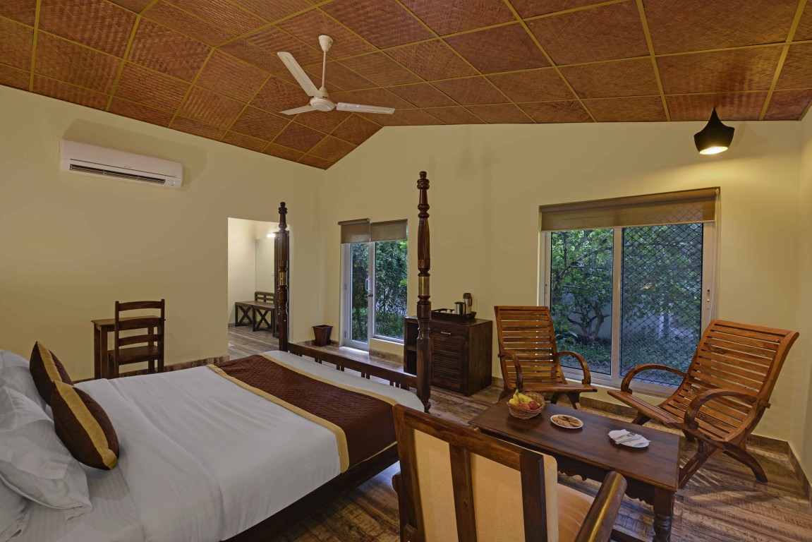 deluxe room (3)
